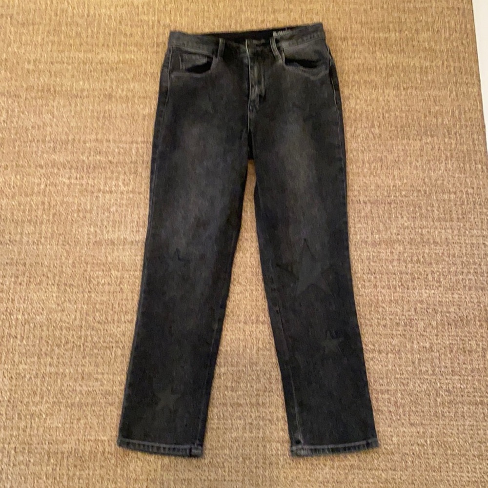 BLANKNYC womans size 28 black jeans with black stars ( please see pictures )